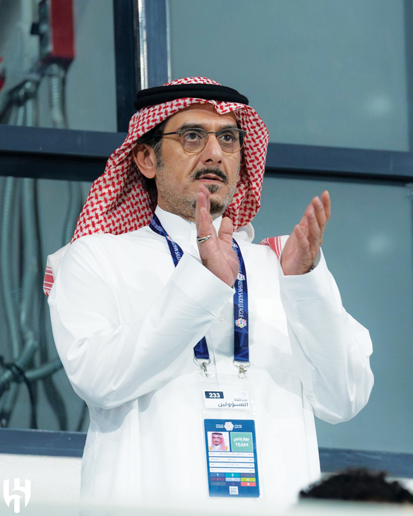 الهلال يطرق أبواب ليفربول.. هيوز ضمن المشروع الإداري