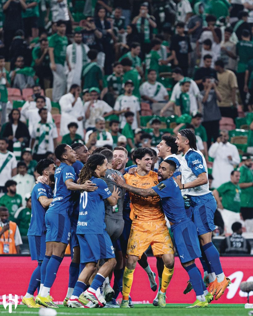 الهلال قادم لخطف الصدارة