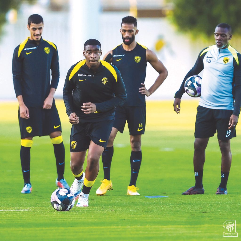 الاتحاد يستعين بنور والمنتشري