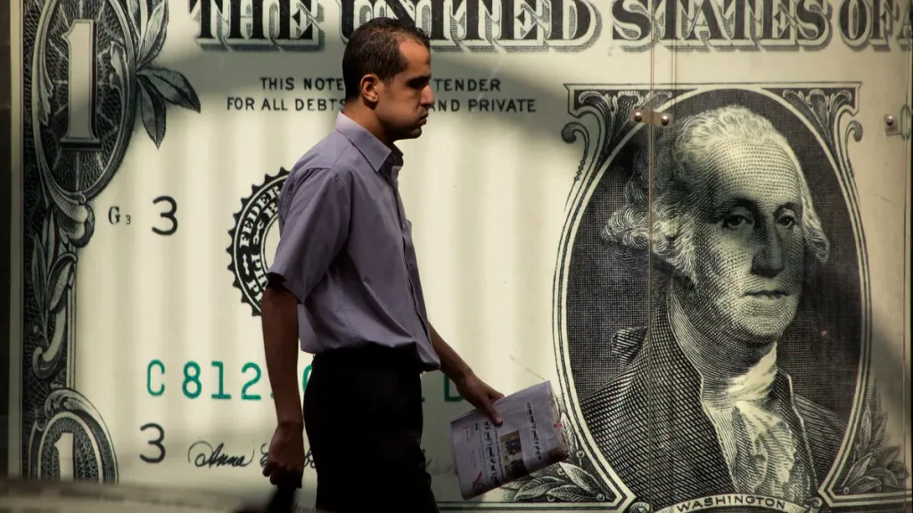 تقلبات طفيفة لسعر الدولار في مصر.. هل تنعكس وتيرة الارتفاع؟
