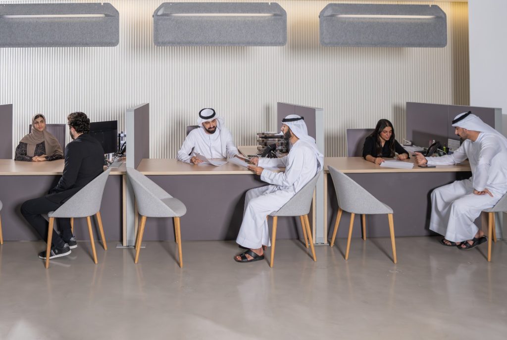 مجمع الشارقة للابتكار يسجل أكثر من 1200 معاملة ترخيص خلال يناير وفبراير