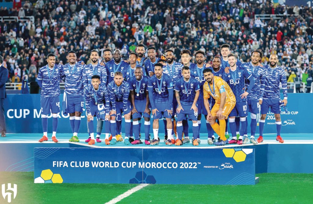 كيف يمكن أن يبدو شكل الهلال بعد دخول “المملكة القابضة”؟
