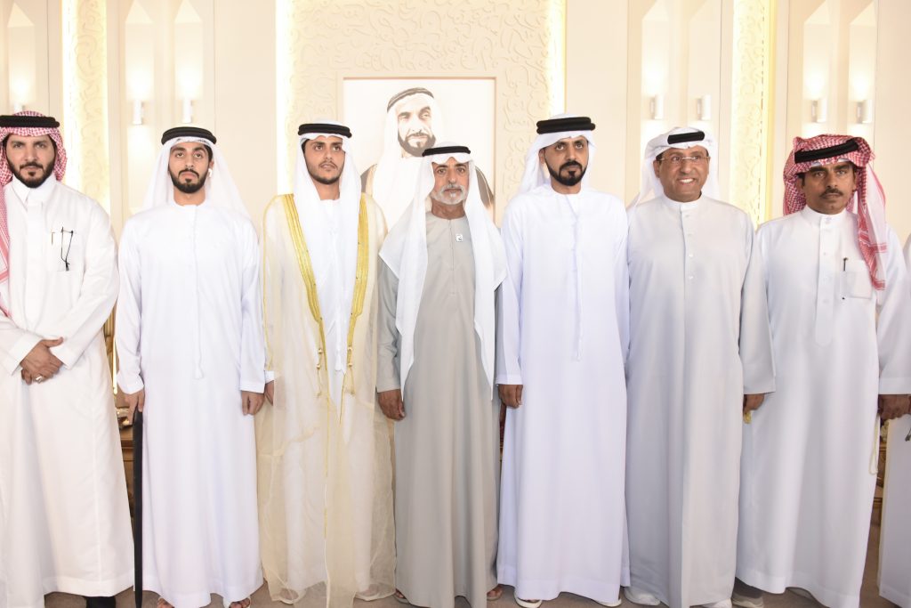نهيان بن مبارك يحضر أفراح النعيمي والهاملي في أبوظبي
