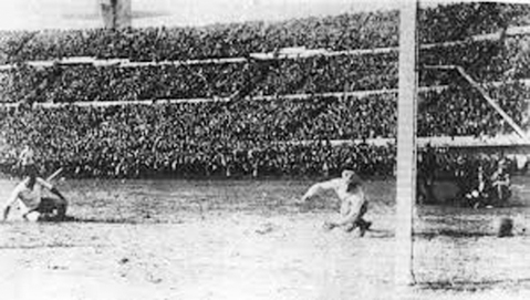 1930 ولادة كأس العالم.. أوروغوي أول بطل وغياب أوروبي