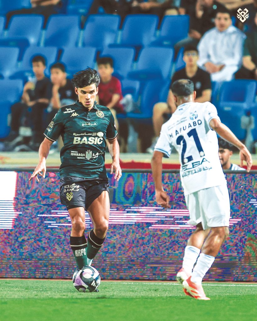 الخلود رسمياً يضمن البقاء