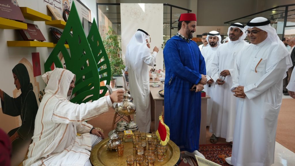 معهد الشارقة للتراث ينظم فعاليات خاصة بمناسبة يومي المتاحف والشاي العالميين
