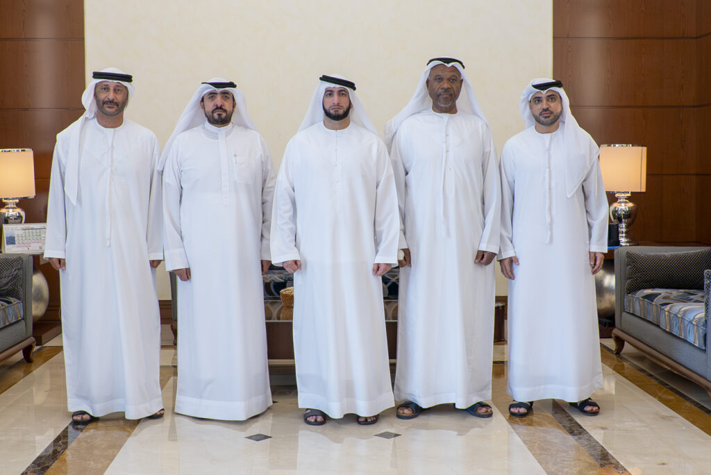 راشد بن حمدان يعتمد أكتوبر المقبل موعداً للنسخة الـ35 من سباق القفال