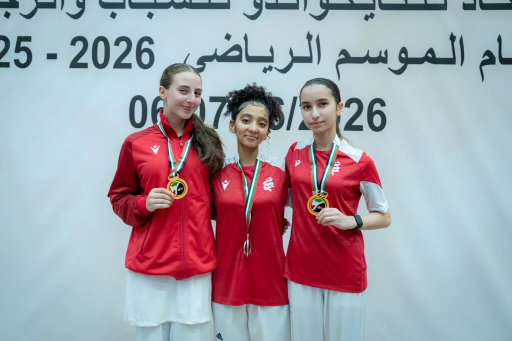 “الشارقة الرياضي للمرأة” يختتم موسم التايكواندو بدرع التفوق العام ولقبي الآنسات والسيدات