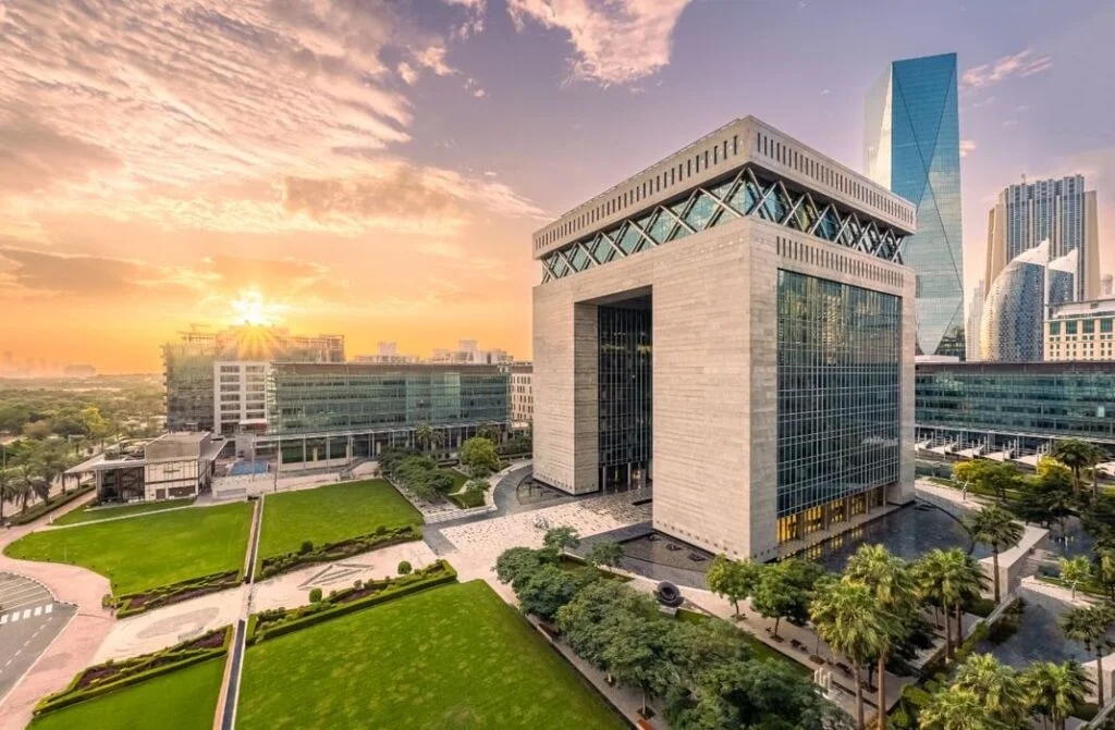 “دبي المالي العالمي”: البنوك الرقمية المدعومة بالذكاء الاصطناعي تُعيد تعريف نماذج العمل