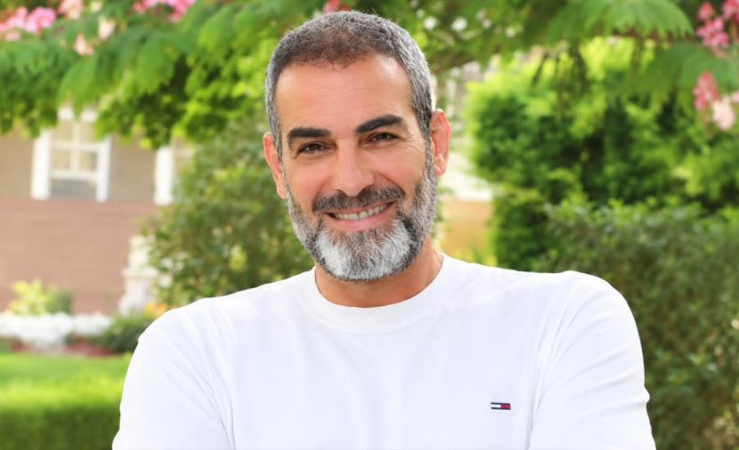 المهرجان القومي للمسرح المصري يكرّم الفنان أحمد عبد العزيز في دورته التاسعة عشرة