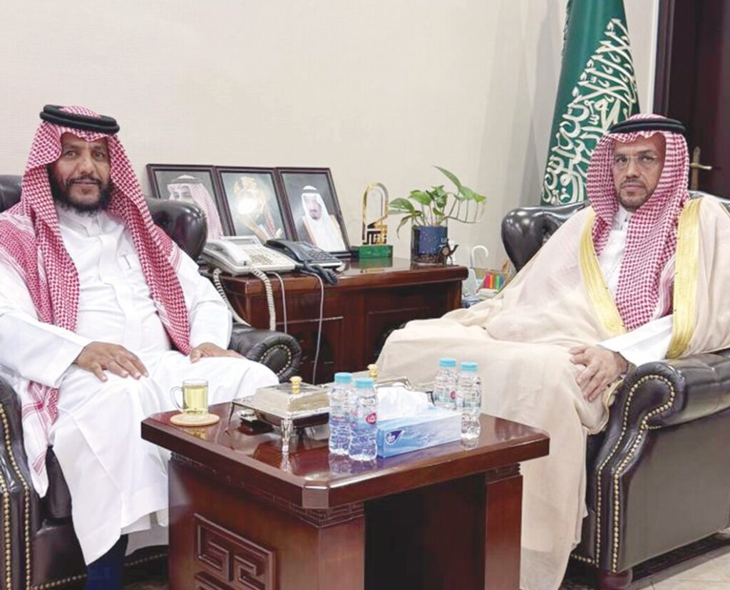 محافظ الزلفي يستقبل الحمادي