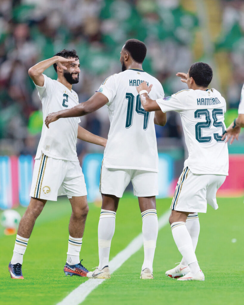 «الأخضر» والتميز في «خليجي 27»