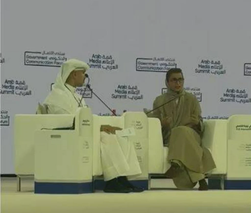 نورة الكعبي: 70% من الأخبار الكاذبة تنتشر بسرعة