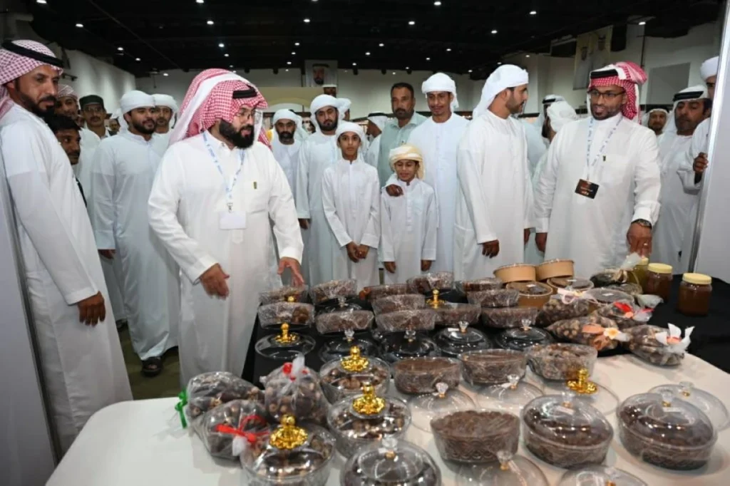 «الذيد للتمور» يختتم فعالياته مستقطباً آلاف الزوار