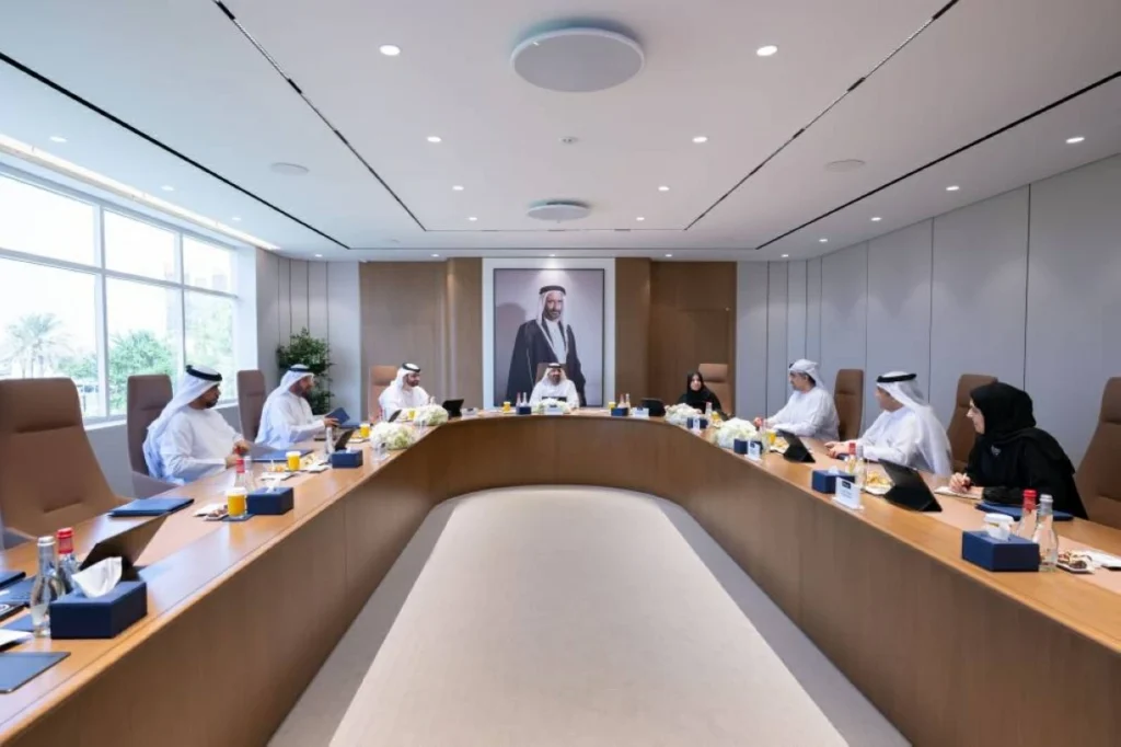 مجلس «دبي الصحية» يناقش مستجدات مستشفى حمدان للسرطان